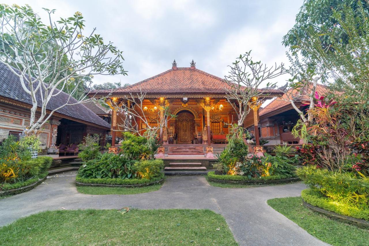 Saren Kauh Ubud Palaceॐ Екстер'єр фото